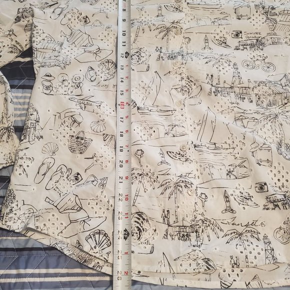 Chico's Sz 12/14 Novelty Vacation Print Eyelet Button Up Balloon Sleeve Top - Picture 10 of 11